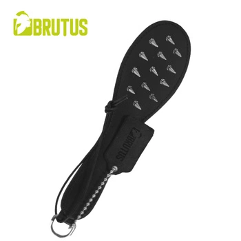 Packa z ćwiekami Hell's Spiked Paddle Brutus