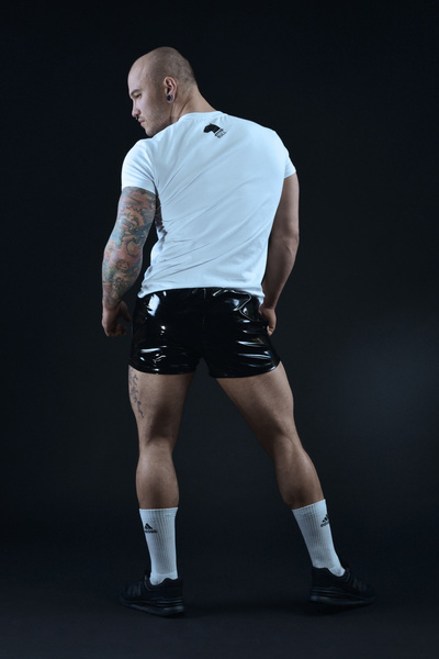 Basic T-Shirt.02 White-Black M BULL