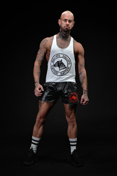 Basic Shorts.04 Black S BULL