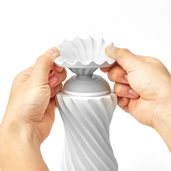 Tenga Flex Silky white