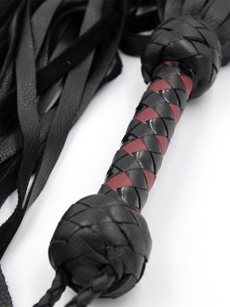 Pejcz Impact Premium Leather Flogger Black Mister B